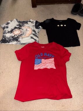 Tie-Dye Sun & Moon Graphic Crop Tee - Black and Peach & black tee with flowers